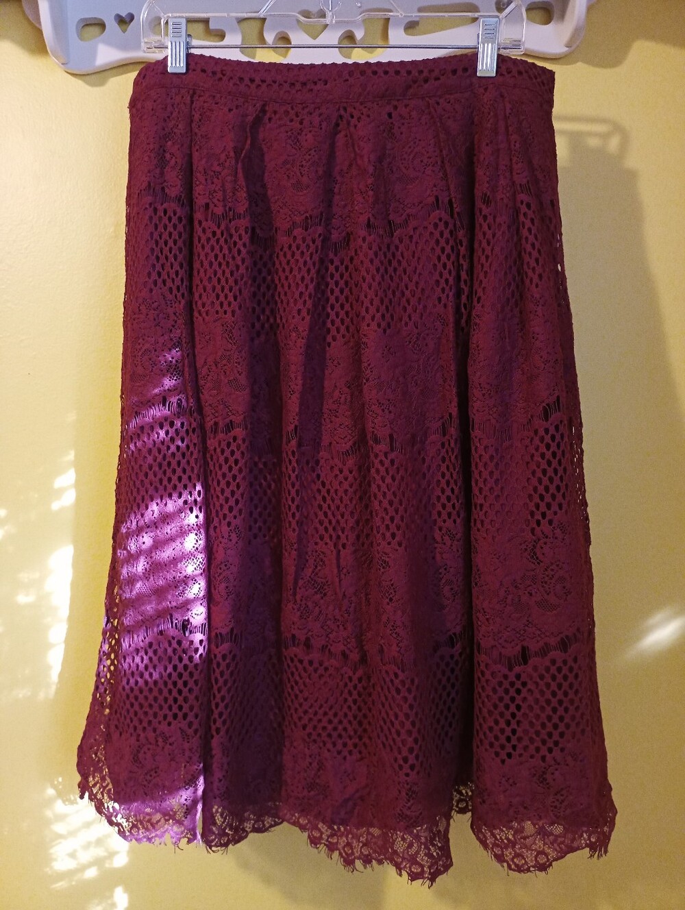 XL Forever 21 Lacy Burgundy Midi Skirt